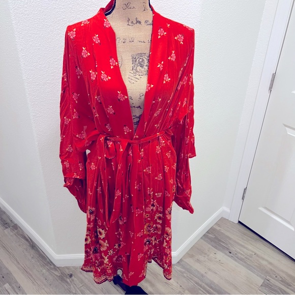 Spell | Jackets & Coats | Nwt Spell And Gypsy Red Kimono Robe | Poshmark